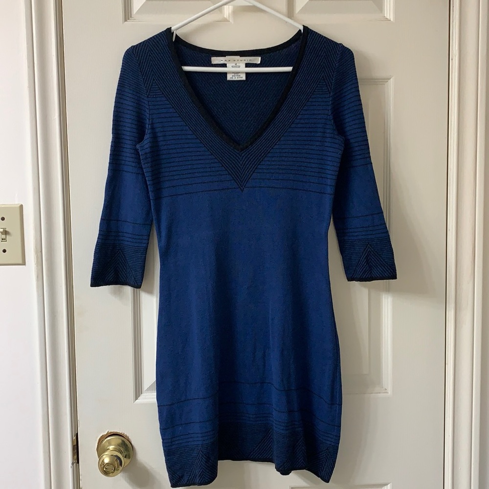 🌷3 for $25🌷Max Studio, US XS (Fits Up To US M) Blue & Black Stripe V-Neck Dress